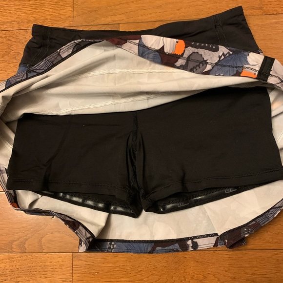 🦋LULULEMON PACE RIVAL SKIRT/SKORT II-BIGGIE SO FLY, 2🦋 - Picture 7 of 15
